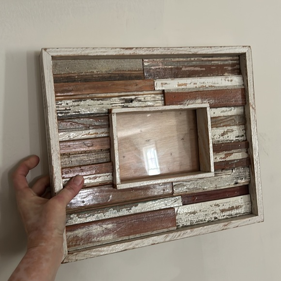 Rustic solid wood 5” x 7” picture frame - Picture 7 of 8